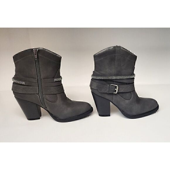 Daisy Fuentes 6M Valentina women's Western Ankle Bootie Gray Faux Leather - Picture 1 of 8